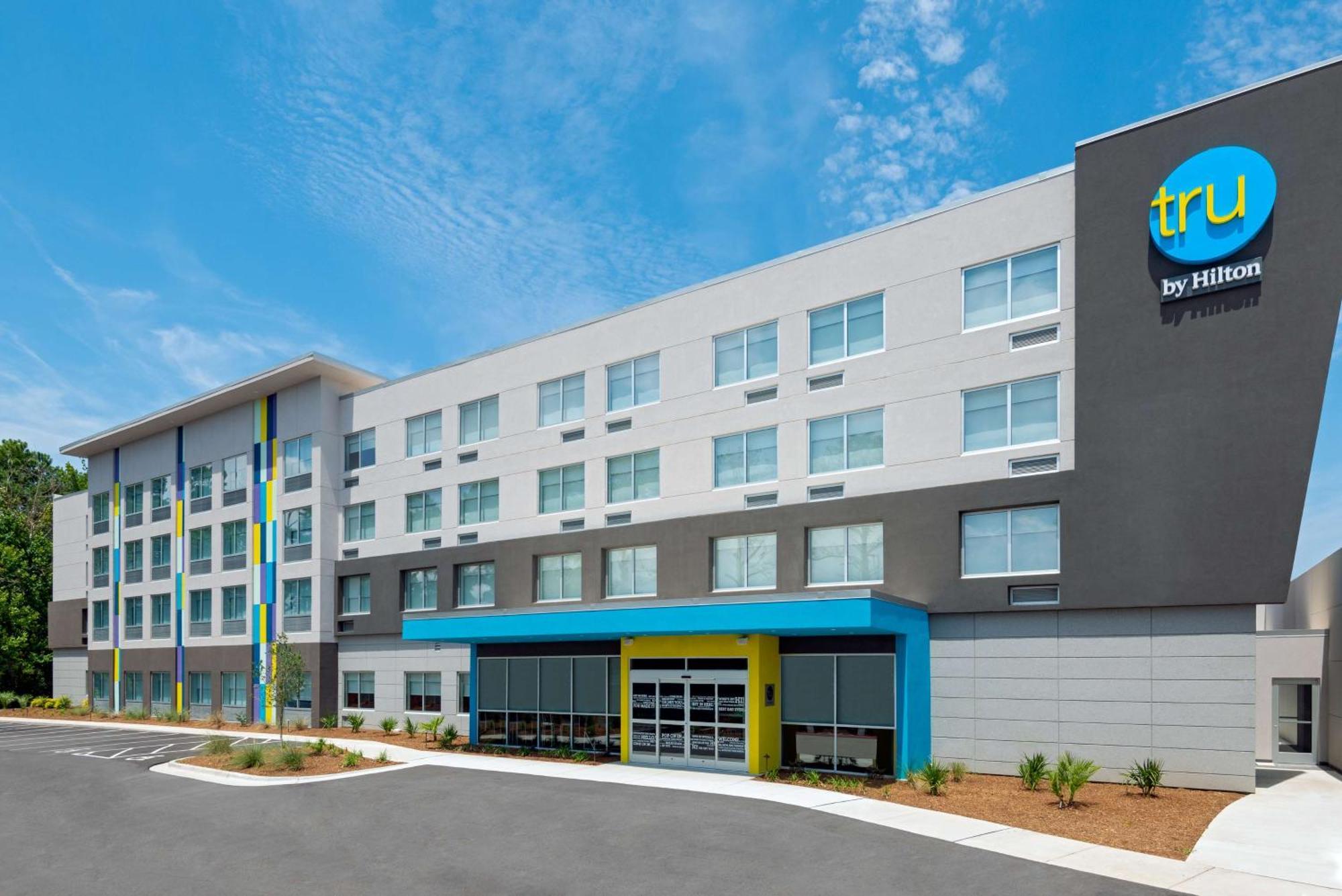 Hotel Tru By Hilton 3*